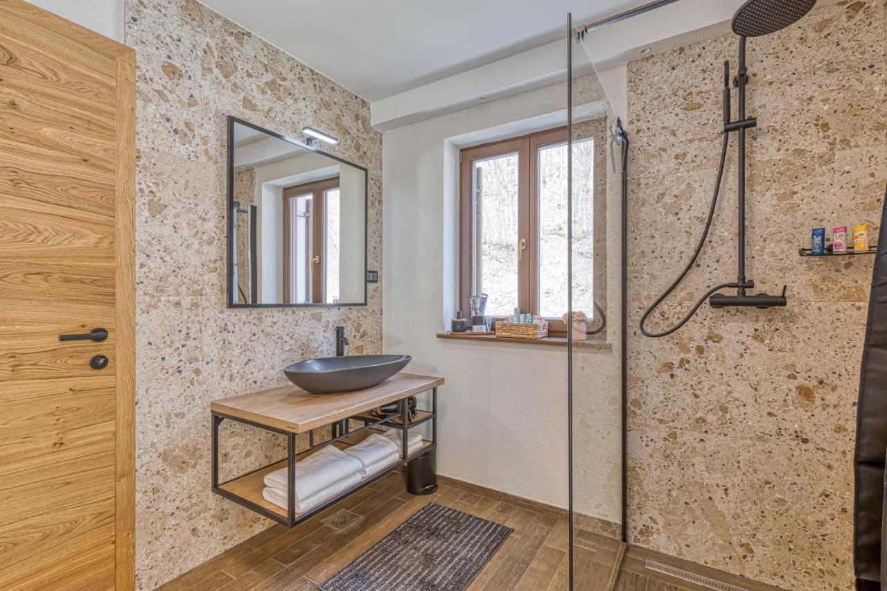 Resort Stari Malni, Osilnica - Vacation Houses Stari Malni Εξωτερικό φωτογραφία