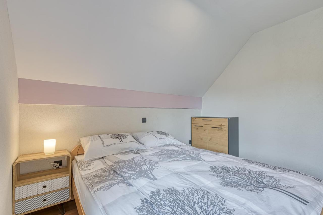 Resort Stari Malni, Osilnica - Vacation Houses Stari Malni Εξωτερικό φωτογραφία